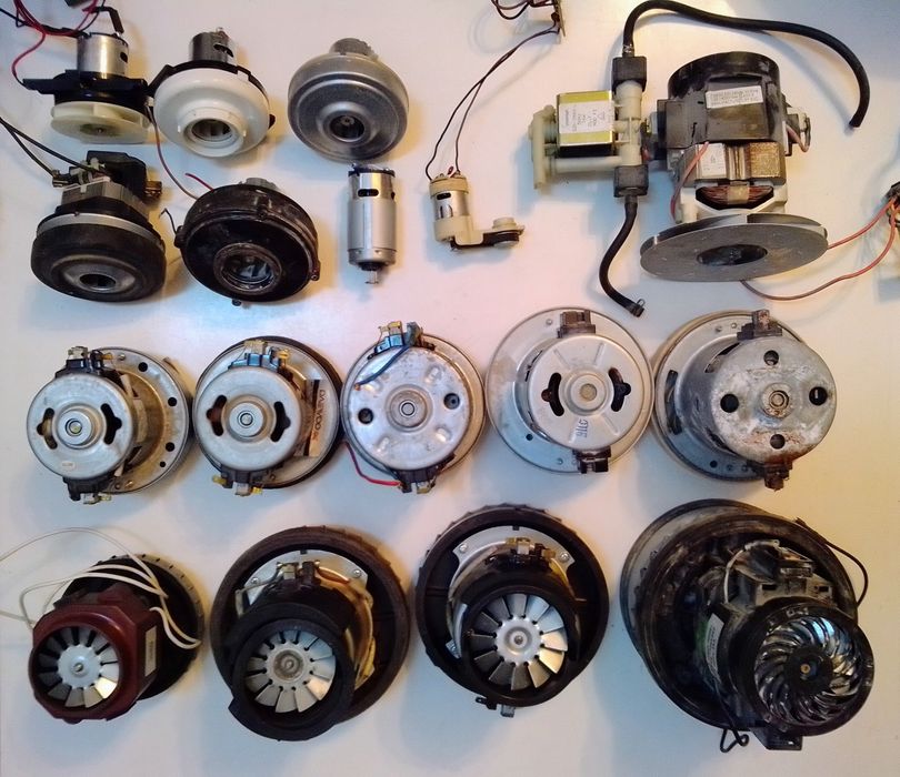 Accesorii+piese aspiratoare:motor,furtun,perie,placa electronica,etc.