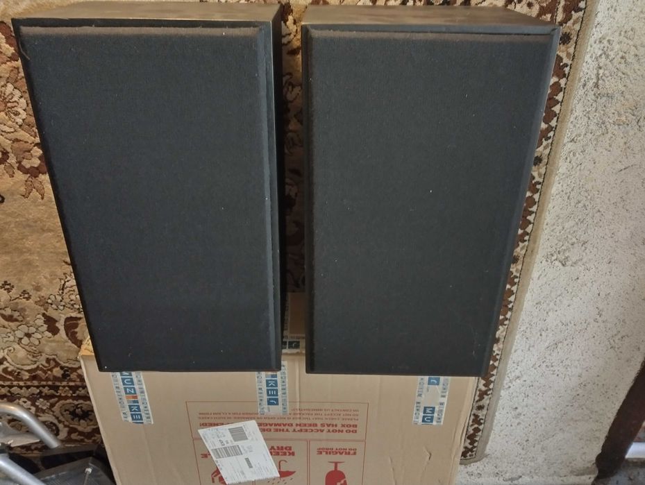 4 бр. трилентови тонколони с български говорители