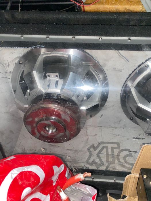 Продам сабвуфер играет хорошо