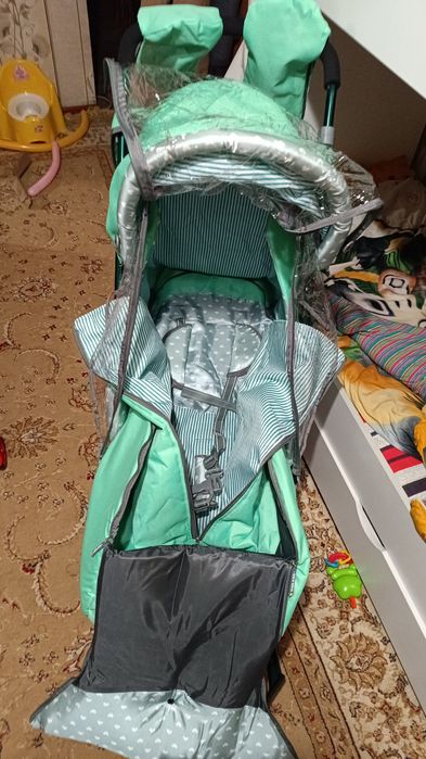 Продам коляску зимнюю
