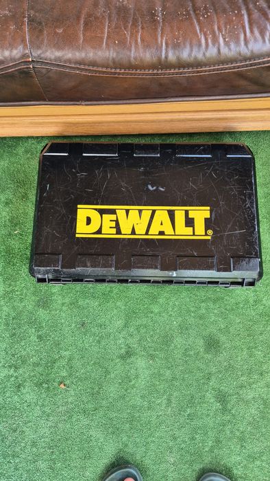 Rotopercutor dewalt model D25602-QS