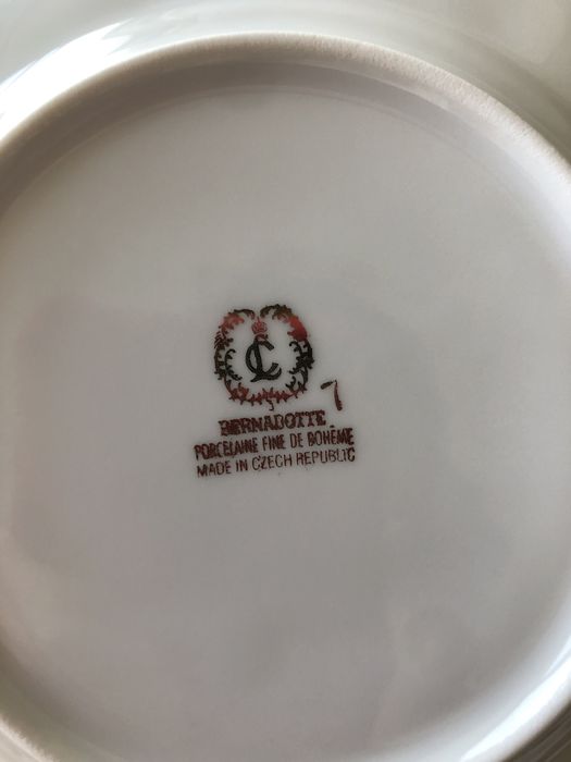 Десертни чинии Bernadotte - Оригинален чешки фин порцелан Бохемия