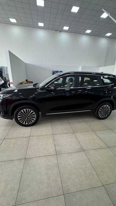 Tiggo 8 HYBRID bir zapravka bilan 1300 KM gacha