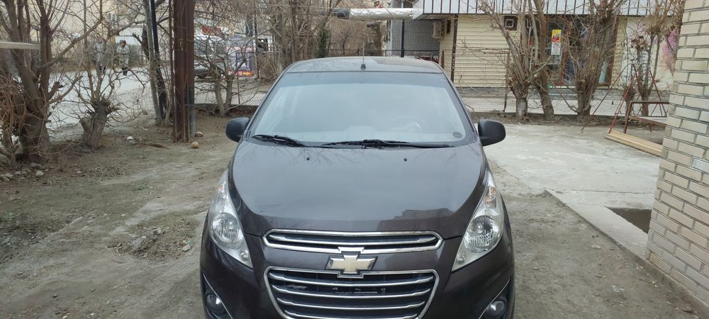 Спарк машина сотилади