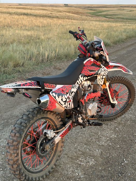 Мотоцикл (эндуро) SYCMCC 250cc