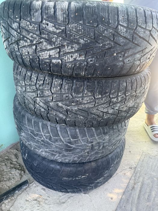 Продам резину зимнюю