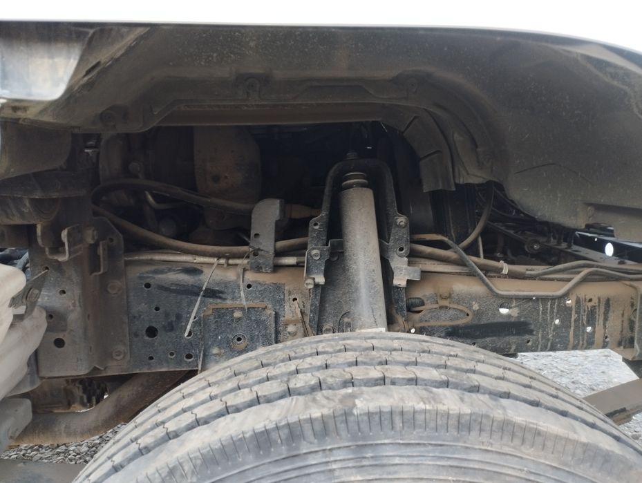 Isuzu nq 71 soriladi yili 2020