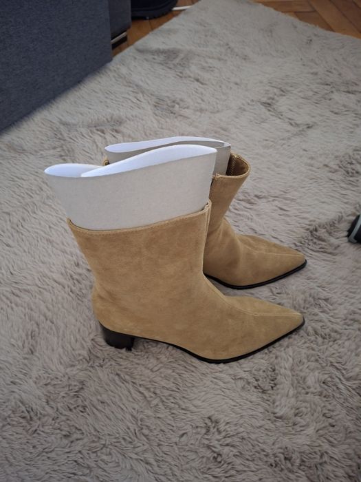 Vând botine/ghete zara noi nouțe, piele intoarsa, marimea 37