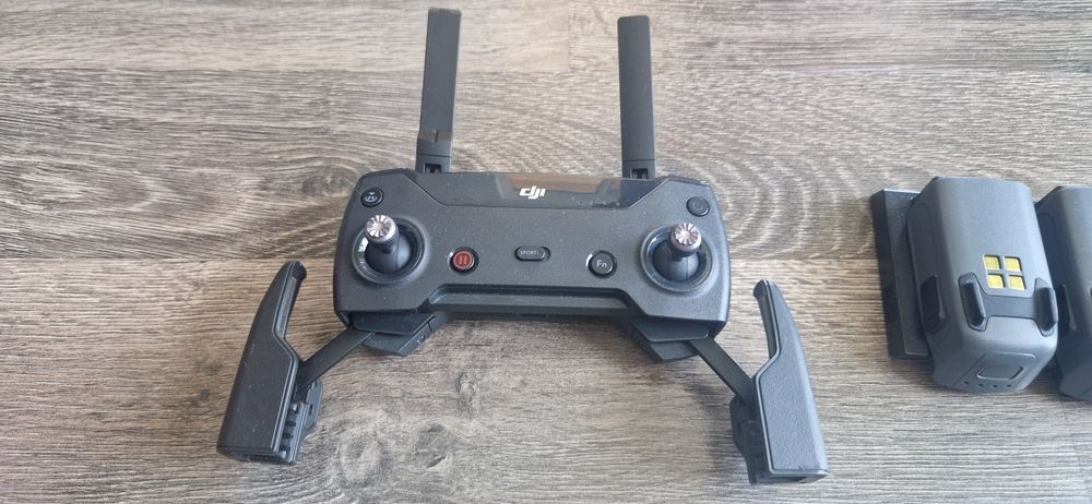 Дрон DJI SPARK fly more combo