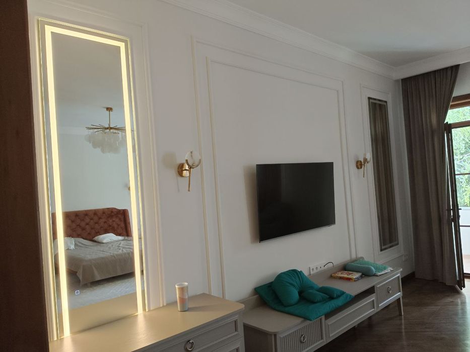 Зеркало на заказ