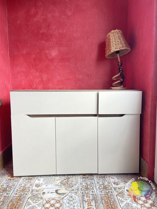 Дава се под наем Тристаен апартамент в Бургас, Възраждане - 115 кв.м за 561 € - Снимка #2