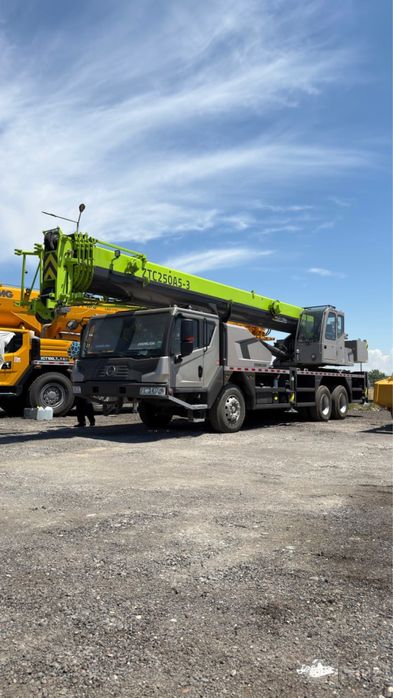 Zoomlion avtokran 25t Зумлион кран автокран