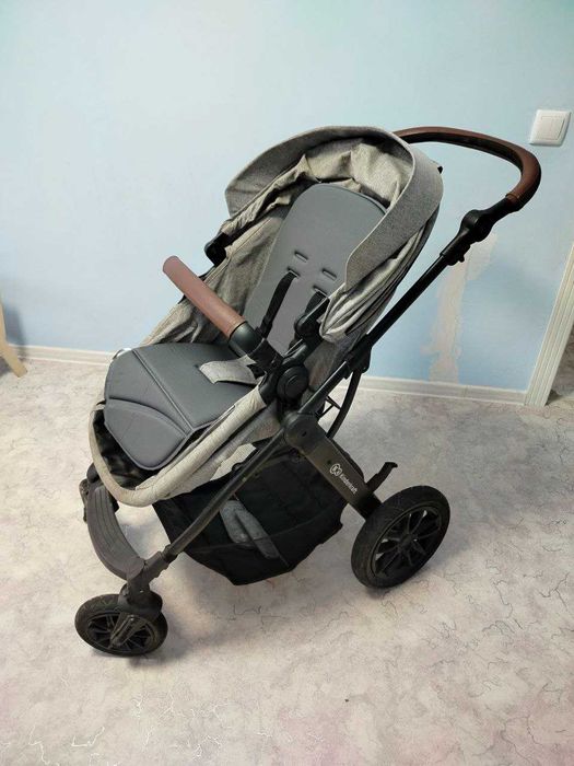 Детская коляска-трансформер