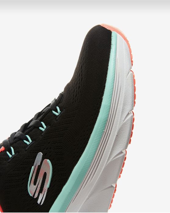 Pantofi sport Sketchers Memory Foam, Relaxed Fit  D'Lux Walker Fresh Finesse