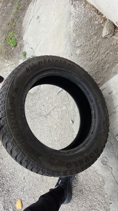 Всесезонни гуми 185/60/15 дот 22