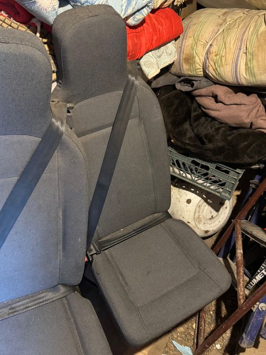 Продам сиденья на уаз