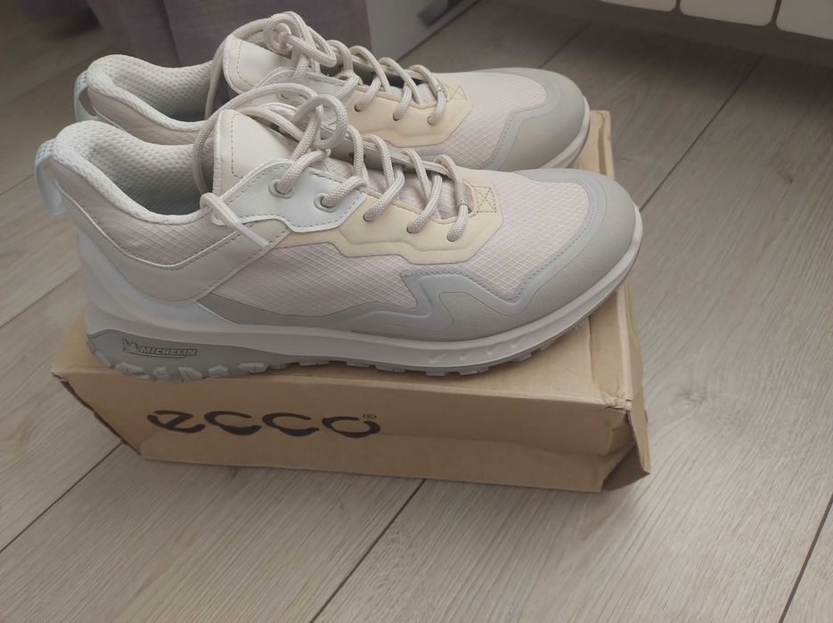 дамски туристически маратонки ECCO размер 39