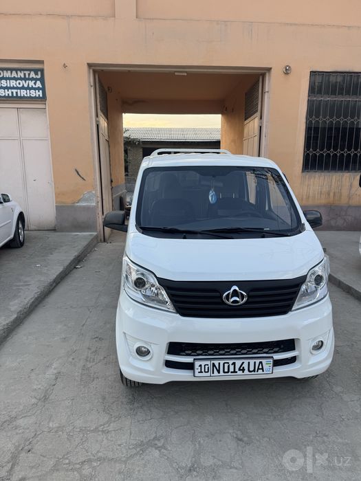 Changan Dubl kabina