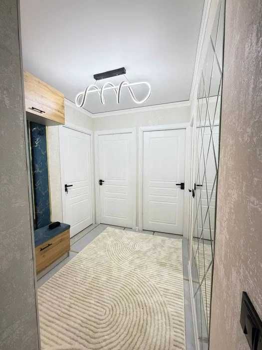 Сдается современная квартира на Алмазар Ситй жомий круг!S