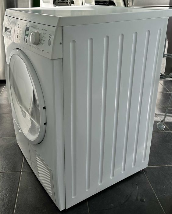 Сушилня Bosch Серия WTE8... | 7 kg | кондензна