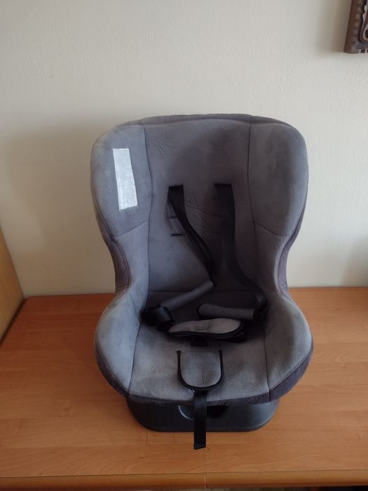 Продавам детско столче за кола