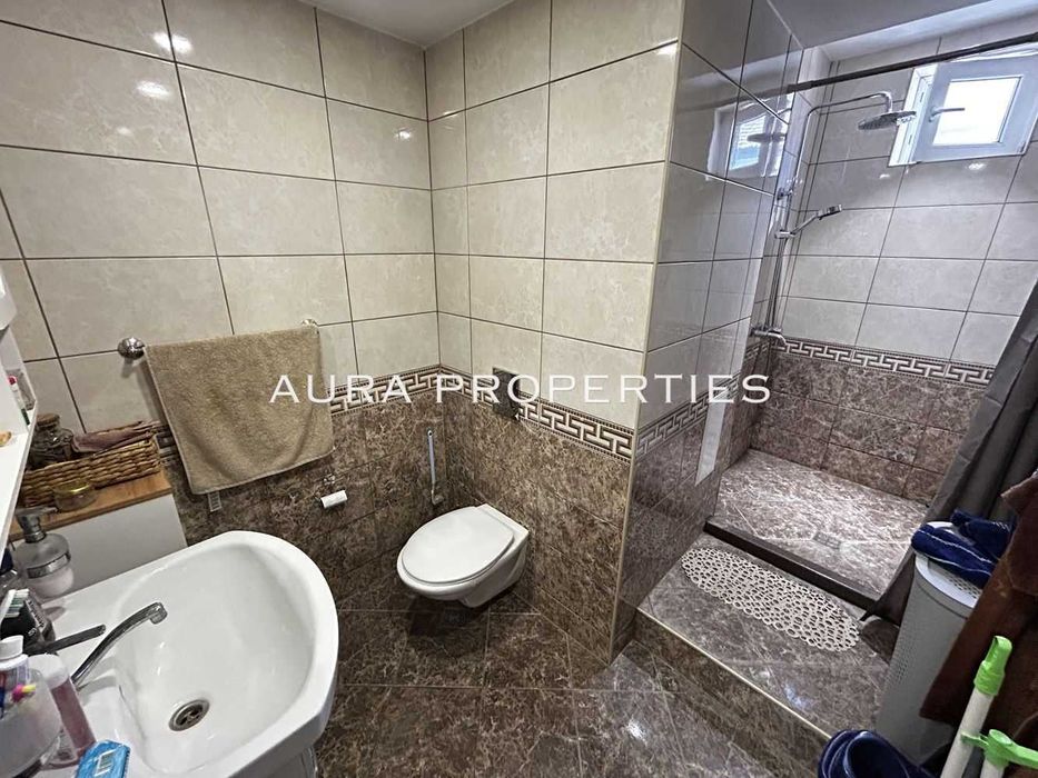 Дава се под наем Къща в Разград, Освобождение - 200 кв.м за 765 € - Снимка #11