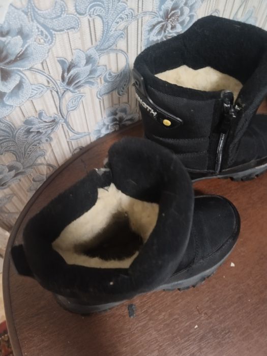 Зимние 2 пары сапог за 4000