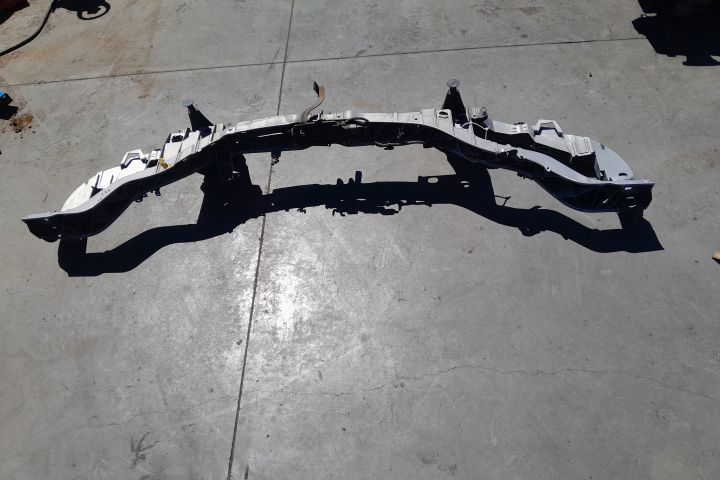 Trager / Calandru AM51-8B041-A AM51-8B041-A Ford C-Max a 2-a generati