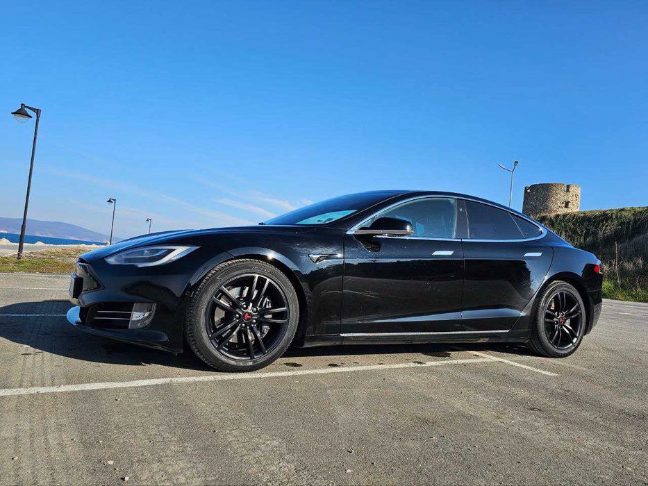 Tesla Model s 100D