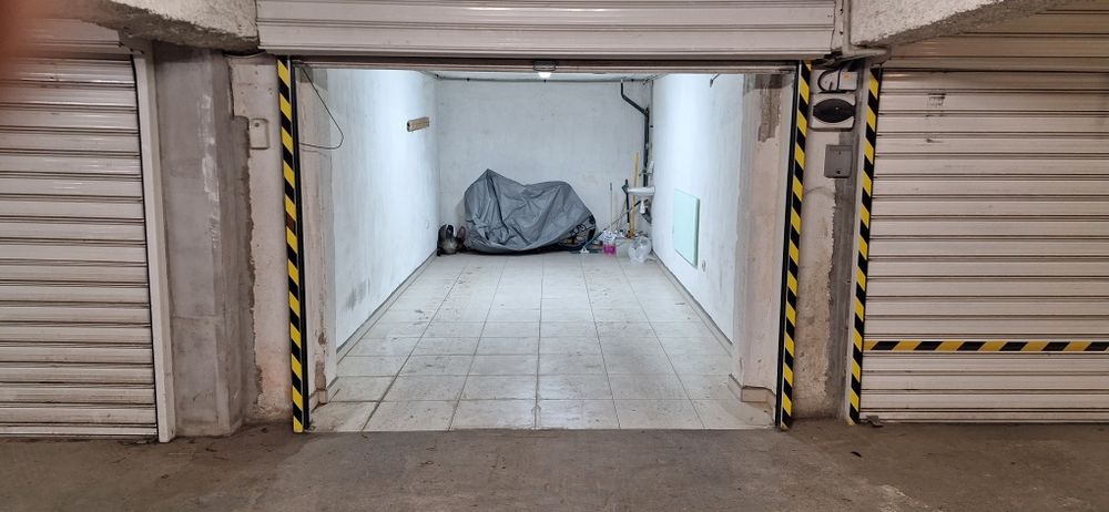 Дава се под наем Гараж / Паркомясто в к.к. Слънчев ден - 18 кв.м за 127.5 € - Снимка #1