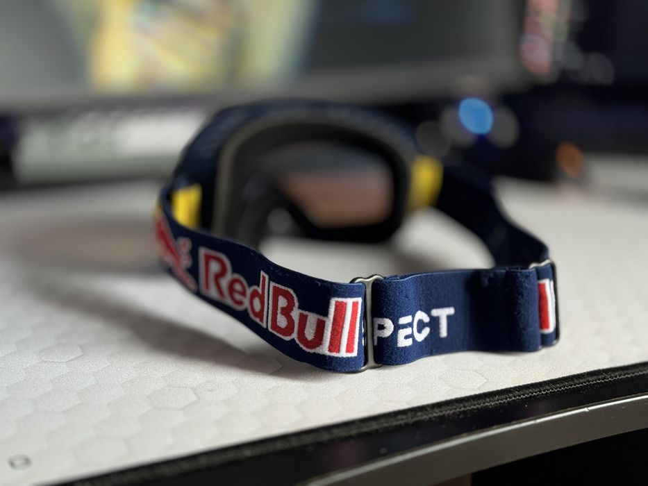 Ochelari Ski Red Bull SPECT BENT – ca noi