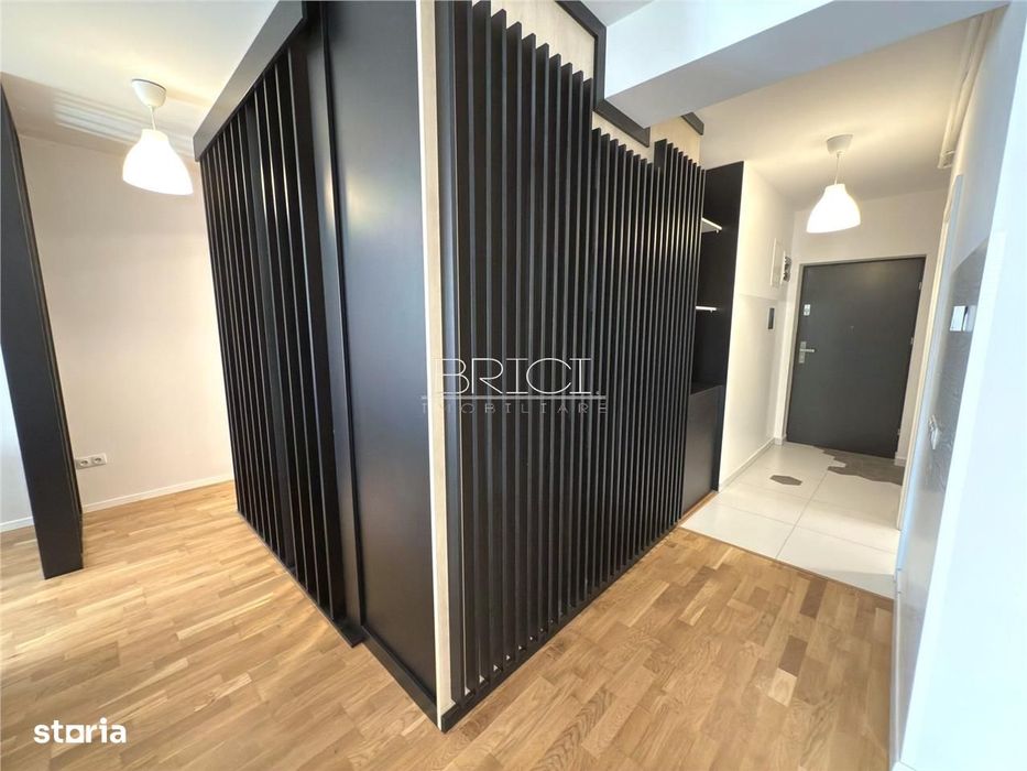 Studio, 60mp, in Bloc Nou, cu Parcare, zona Colinei