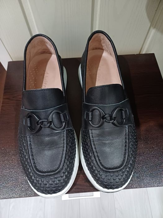 Обувки естествена кожа