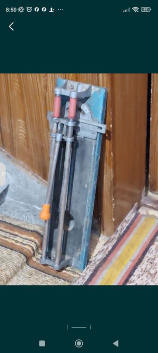 Машина за рязане на фаянс и теракот