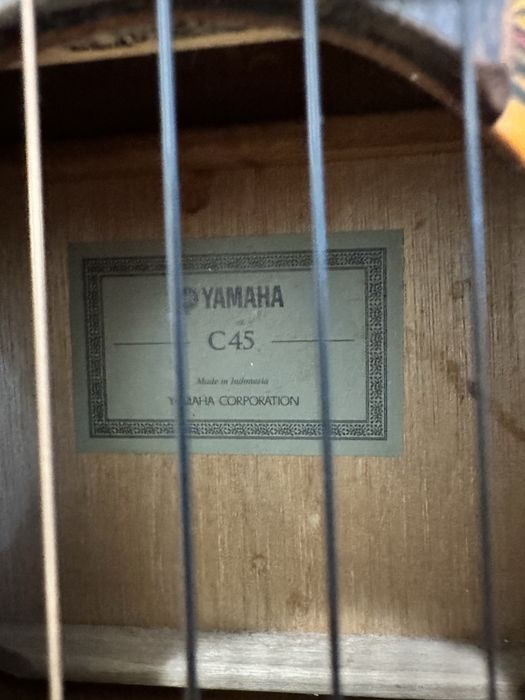 Гитара Yamaha C45