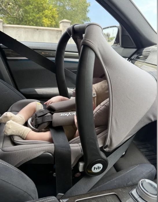 Автолюлька Happy Baby Skyler