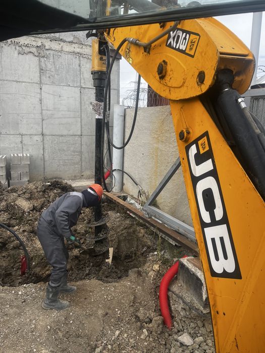 Услуга Экскаватора-погрузчика