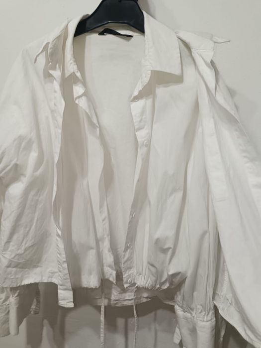 Рубашки женские белые