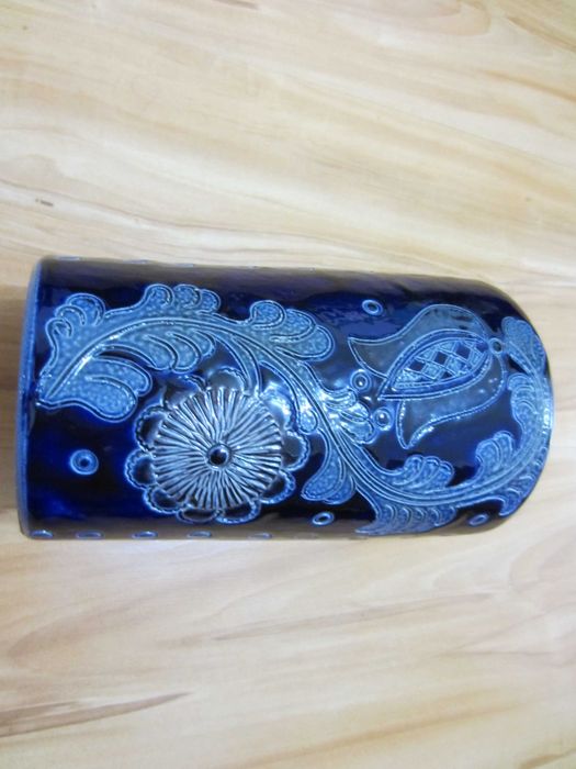 Sticla superba ceramica portelanata,an 1950,marcata - colectie,ieftina