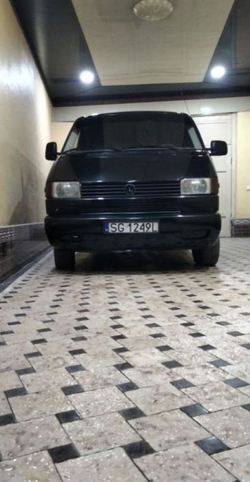 Wolksvagen transpartyor T4