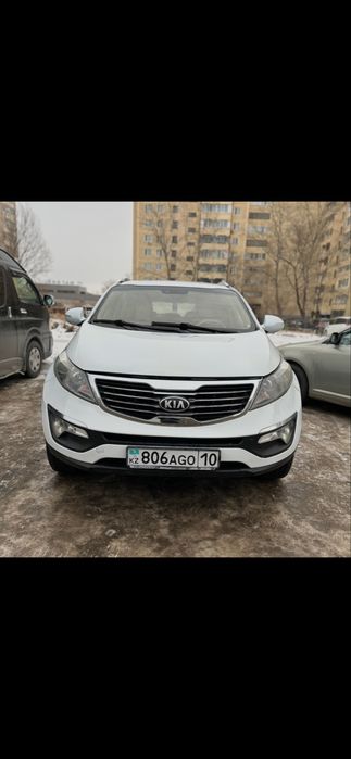 Продам машину Kia sporteg на ходу