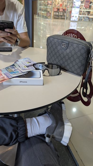 Gucci barsetka серый