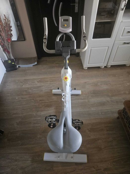 Bicicletă fitness GO4FIT – stare foarte bună – 450 lei