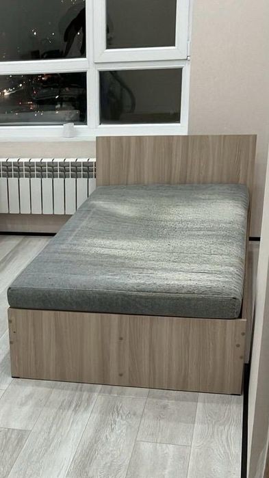 Кровать односпальная