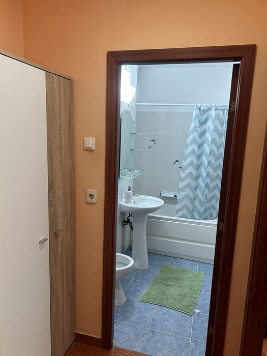 Inchiziez apartament
