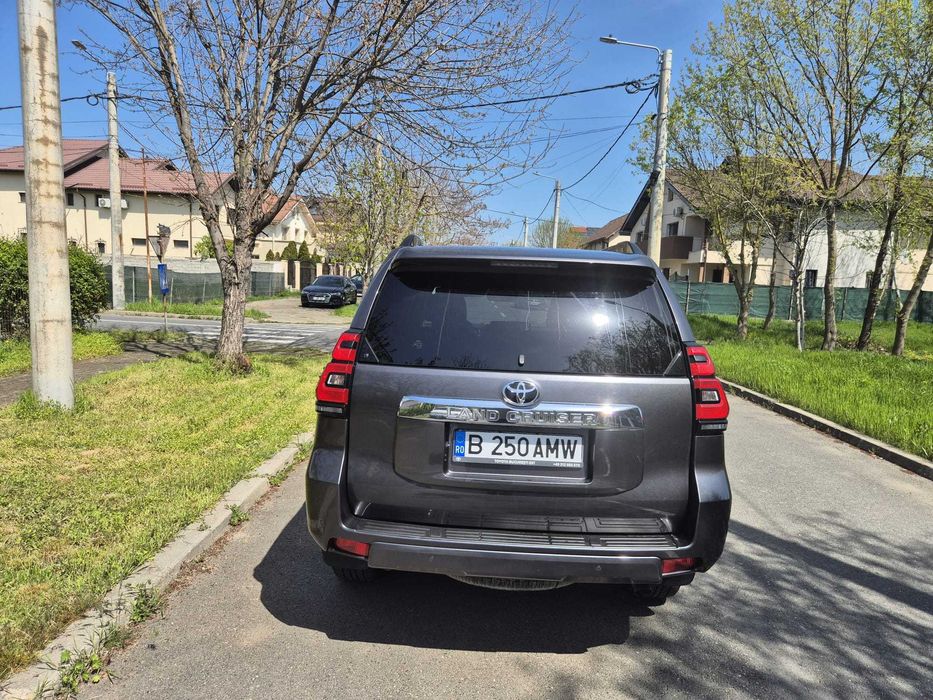 Toyota Land Cruiser 2021