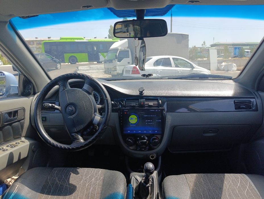 Chevrolet Jentra 2015 1 pozitsiya gaz-benzin