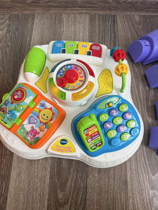 Masuta de activitati VTech Play & Learn - completa, functionala