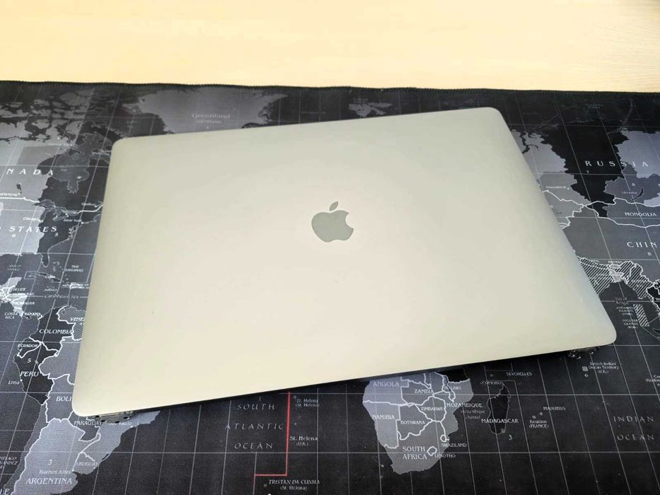 Ansamblu display MacBook Pro Retina 15 inch A1990 2018-2019