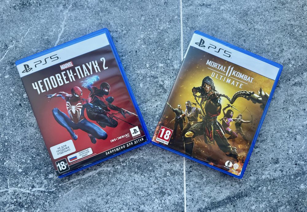 Продаю диск для ps5 mk11 spider man astro bot и др